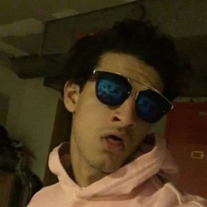 Meet your Posher, Noah